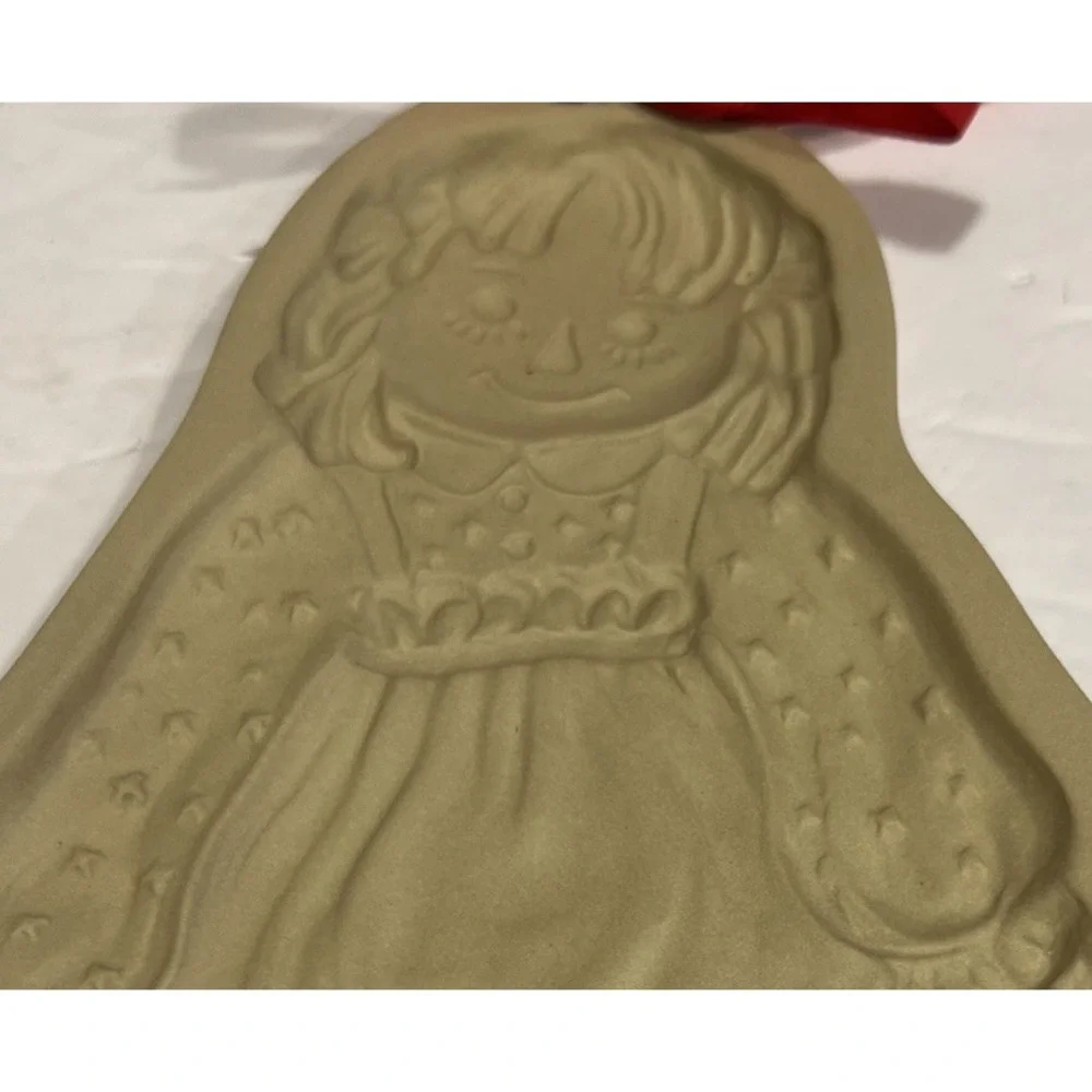 Vintage 1985 Brown Bag Cookie‎ Art Stoneware Raggedy Ann Mold